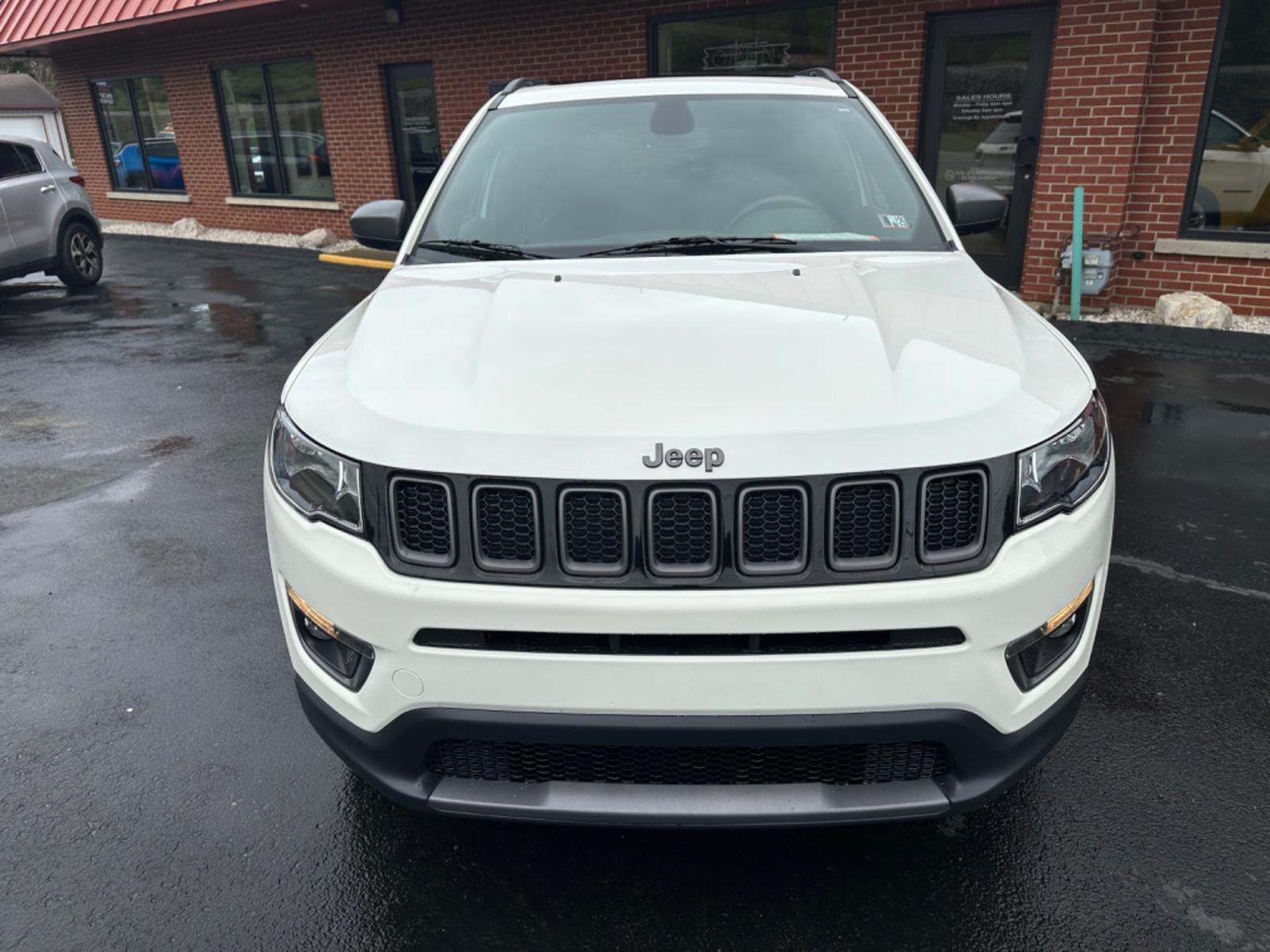 2021 White Jeep Compass (3C4NJDEB2MT) with an 4 engine, automatic transmission, located at 8464 Route 219, Brockway, PA, 15824, (814) 265-1330, 41.226871, -78.780518 - Photo #23